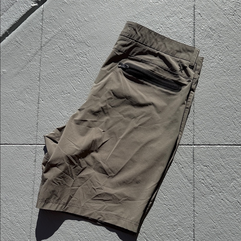 Mens American Eagle shorts